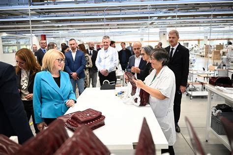 fabrica prada romania|Prada opens new factory near Romanian city of Sibiu.